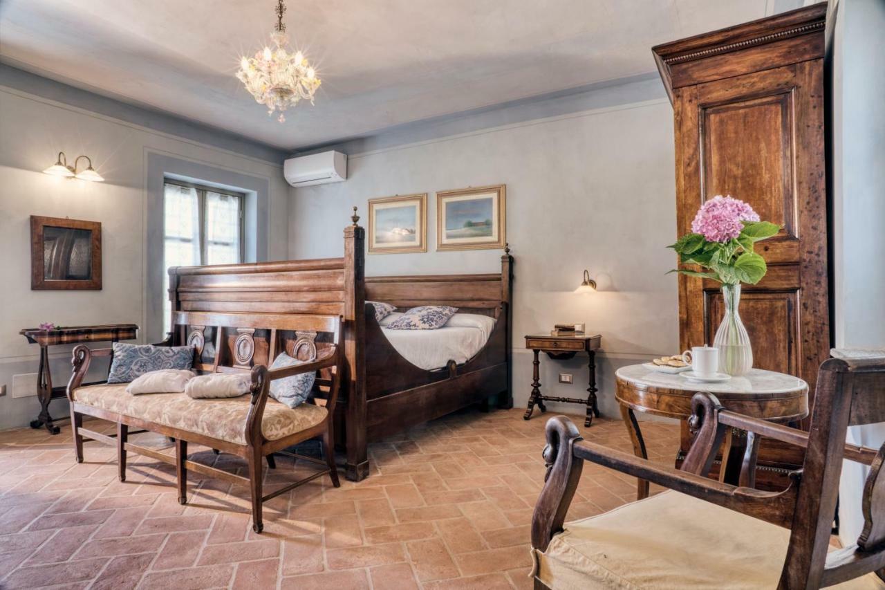 Antica Locanda San Pietro Govone Exterior photo